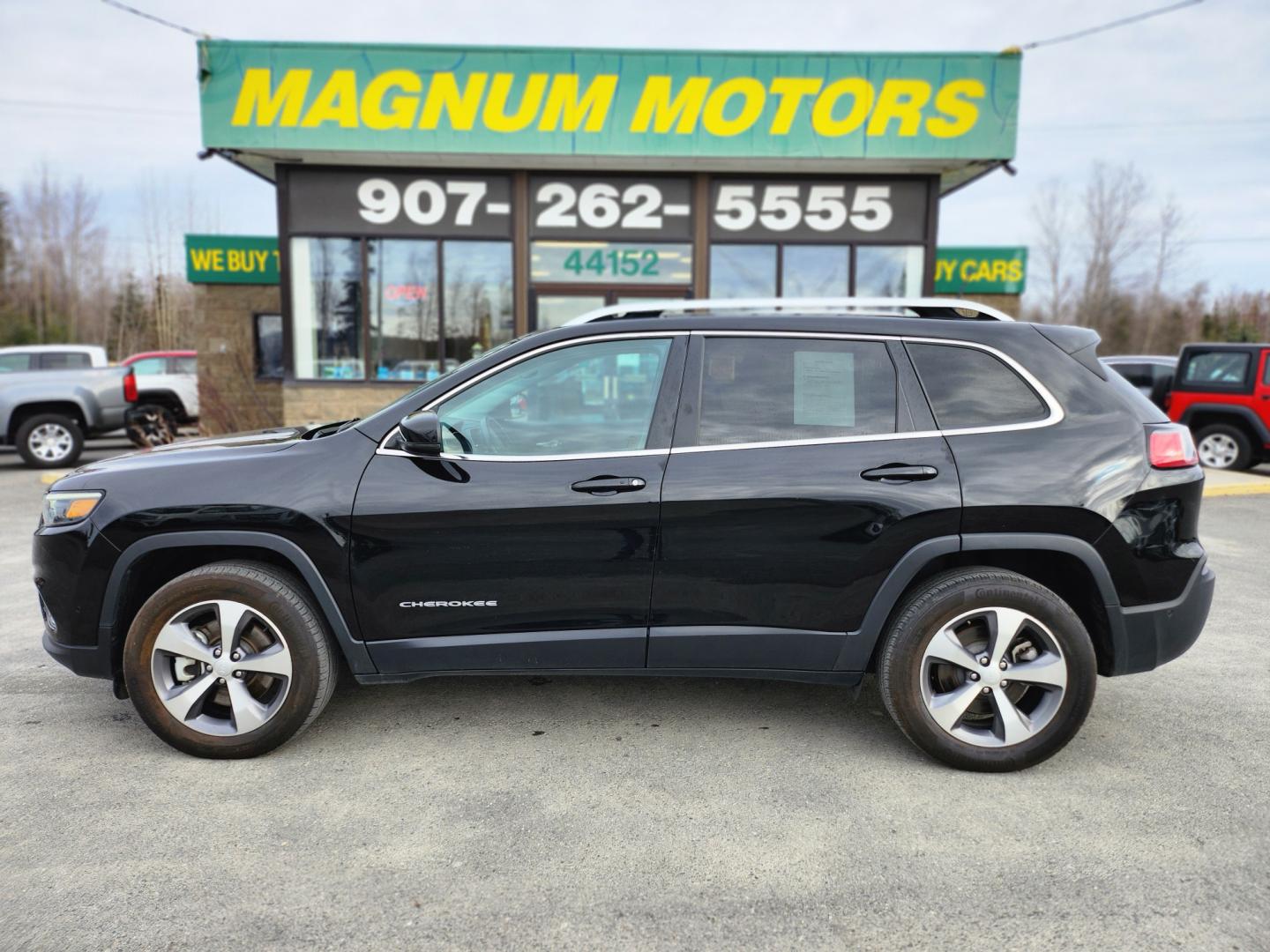 2021 BLACK /Black JEEP CHEROKEE LIMITED (1C4PJMDX6MD) with an 3.2L engine, Automatic transmission, located at 1960 Industrial Drive, Wasilla, 99654, (907) 274-2277, 61.573475, -149.400146 - Photo#0